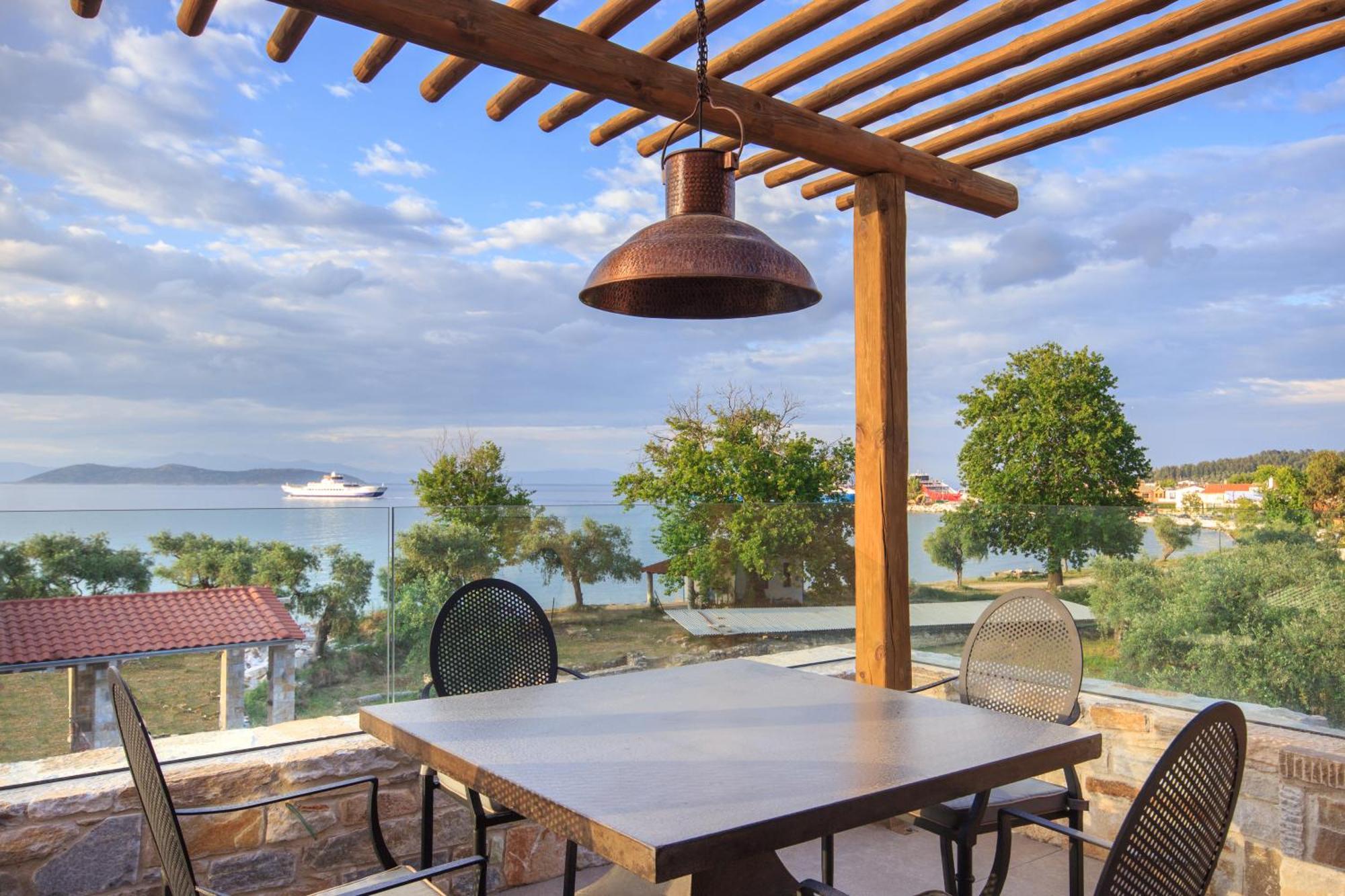 By The Sea Luxury Suites Limenas  Exterior photo