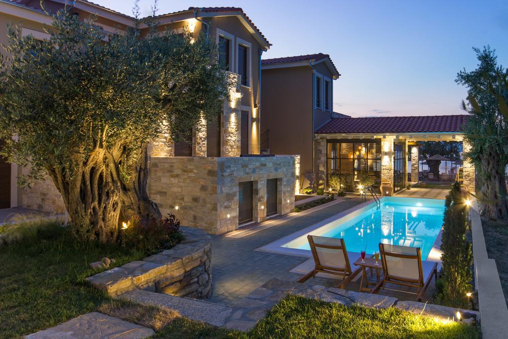By The Sea Luxury Suites Limenas  Exterior photo